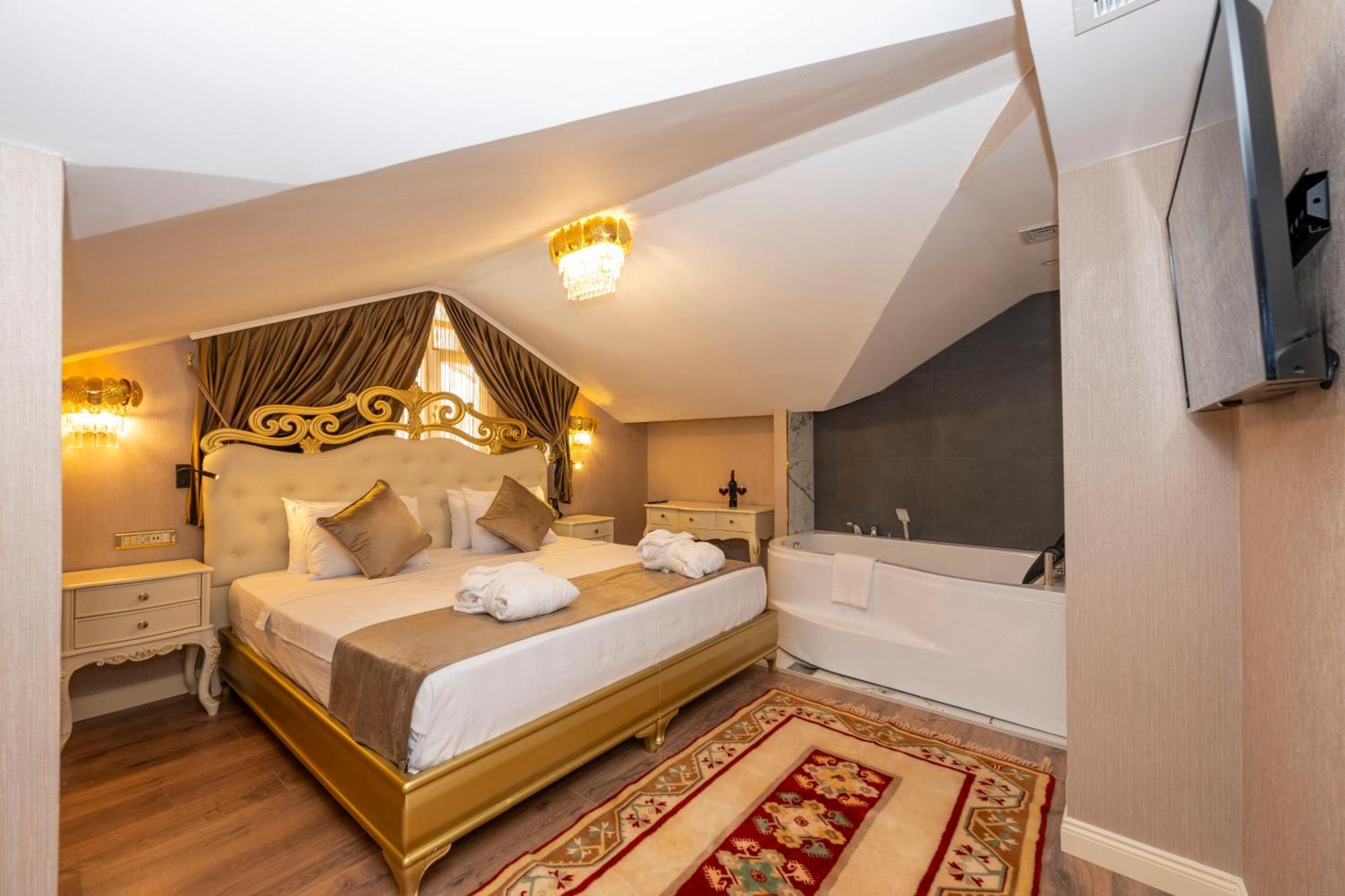 Moonlight Elegance Boutique Hotels Истанбул Екстериор снимка