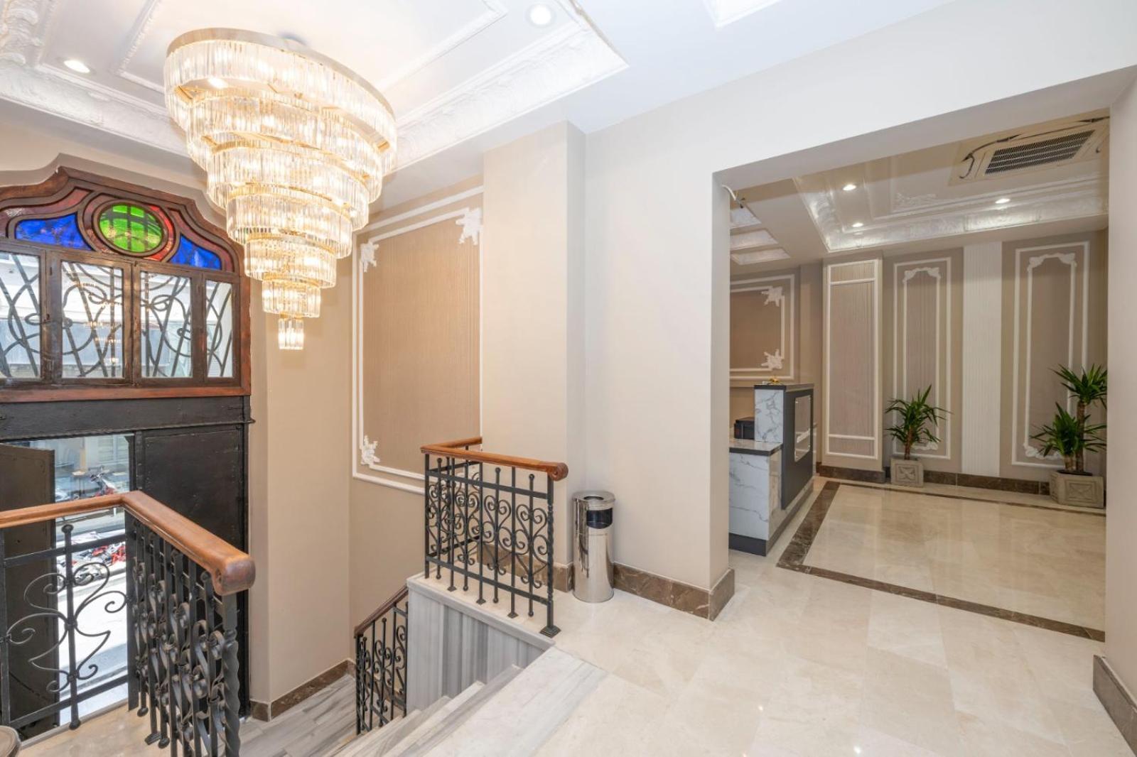 Moonlight Elegance Boutique Hotels Истанбул Екстериор снимка