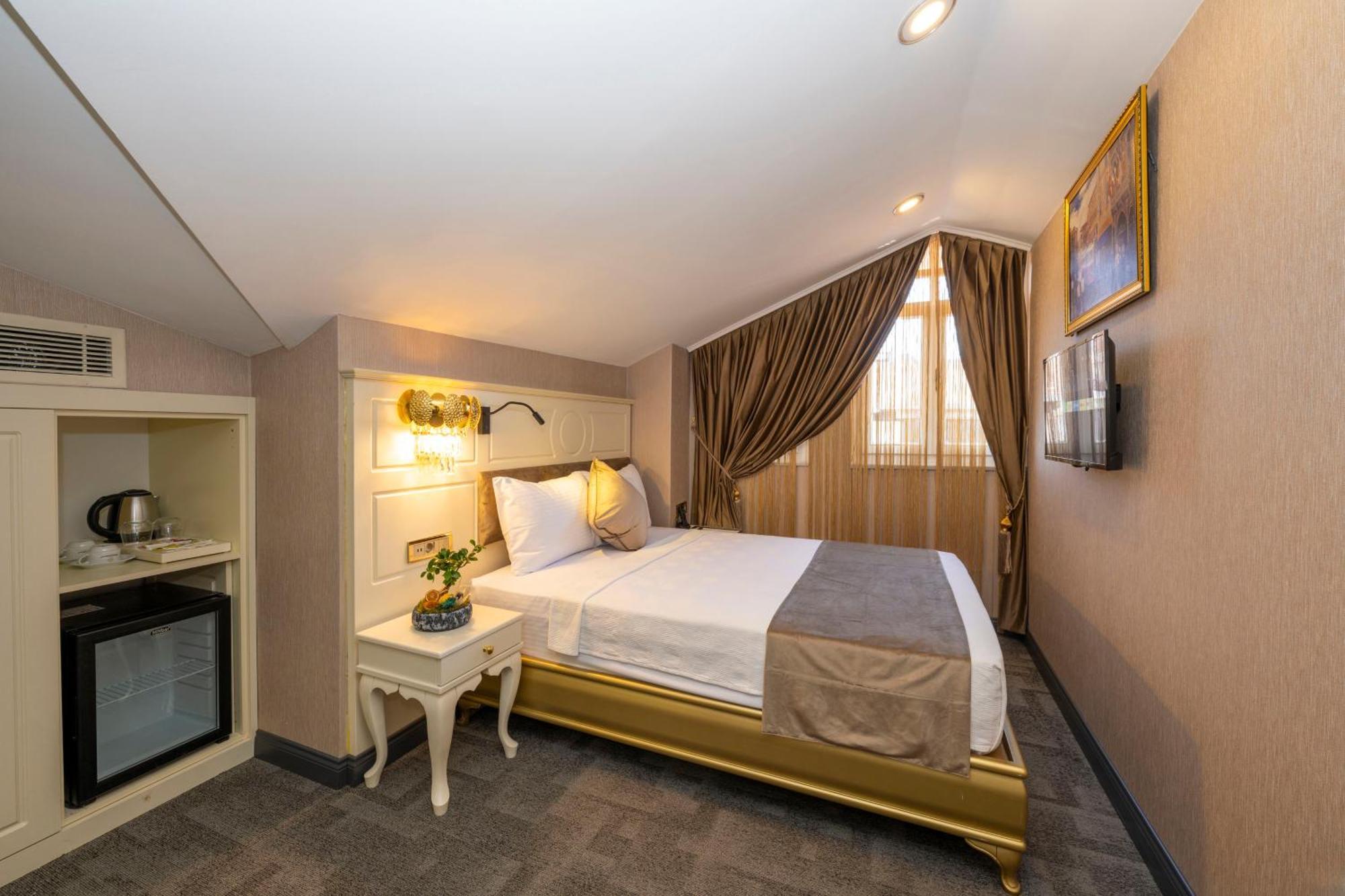 Moonlight Elegance Boutique Hotels Истанбул Екстериор снимка